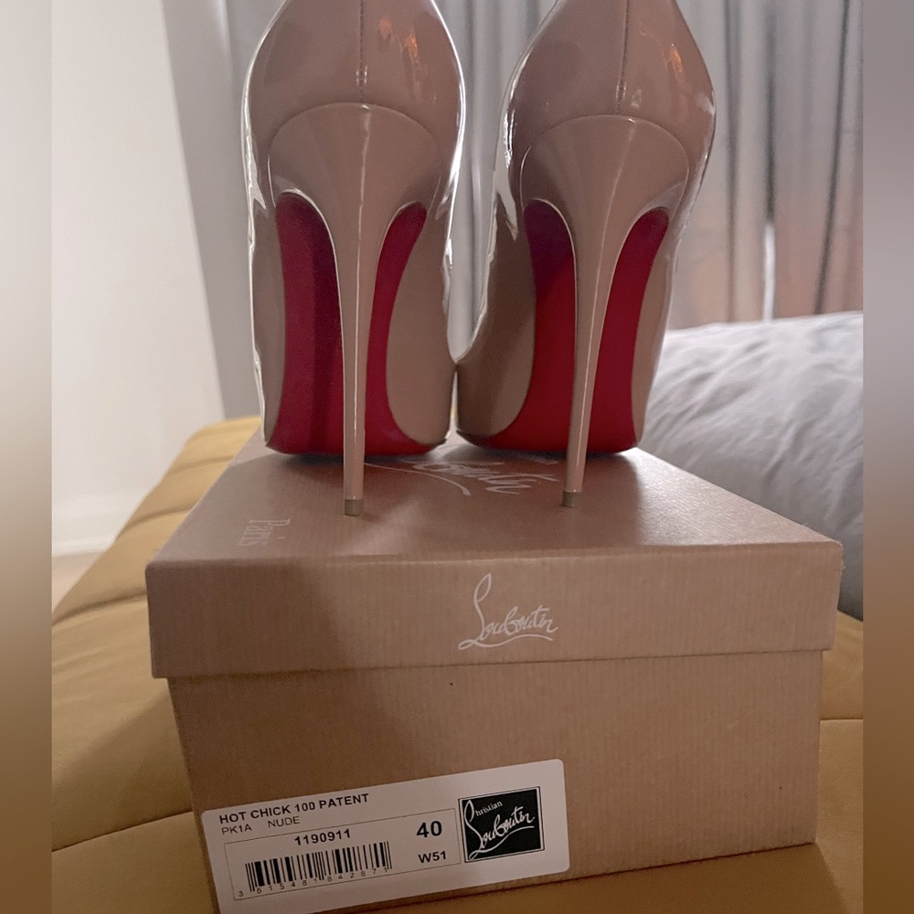 Never worn Hot Chick Loubs!